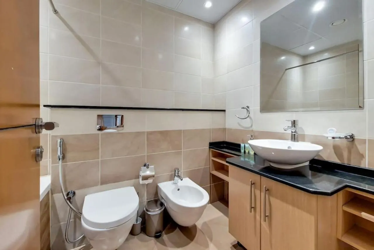 Ocean Heights - Gorgeous Two Bedroom Dubai 0*,